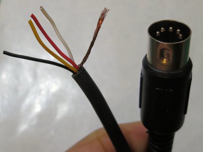 A cut MIDI cable
